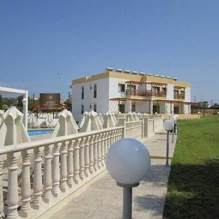 Soho Aparthotel 3*